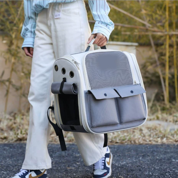 Large Capacity Space Capsule Pet Backpack Carrier Portable Travel Bag for Cats Dogs Breathable Shoulder Bag