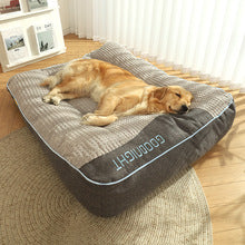 All-Season Dog Bed for Medium & Large Dogs – Pet Sofa and Warm Winter Sleeping Mat
