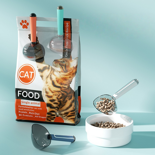 Pet Food Measuring Scoop with Clip