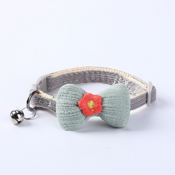 Cat Collar with Flower Bowknot